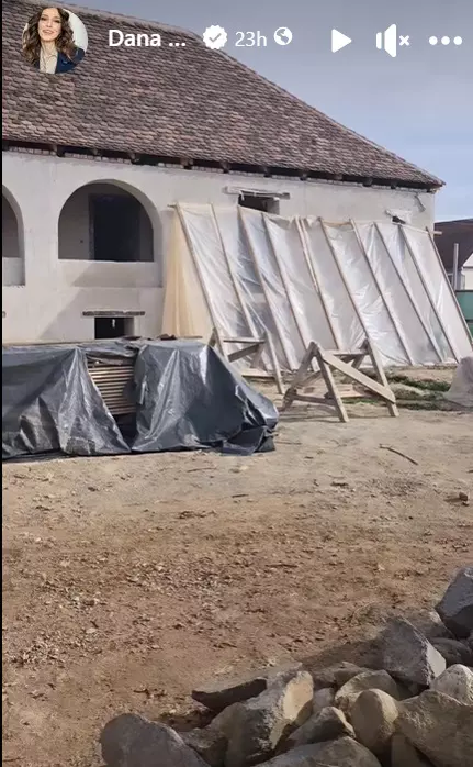 Dana Rogoz, vecină cu Regele Charles! Cum arată casa din Viscri. FOTO