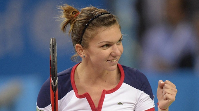 SIMONA HALEP s-a pozat alături de părinţii ei, apoi a făcut anunţul! "Cei mai fericiţi bunici!"