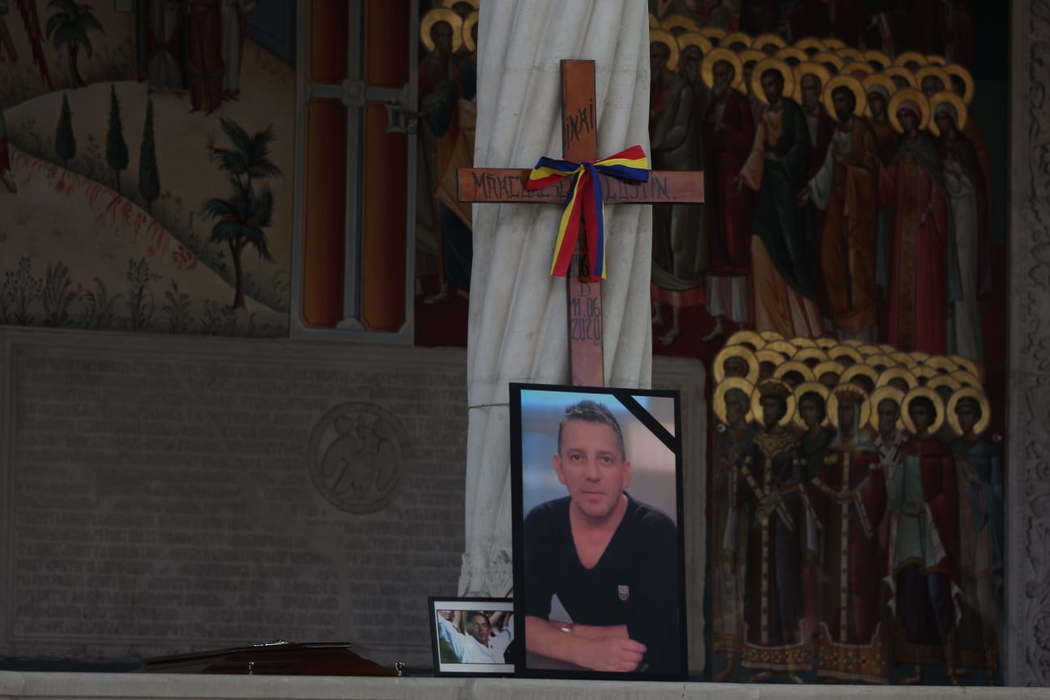 Costin Mărculescu, condus pe ultimul drum. Actorul își va dormi somnul de veci alături de…