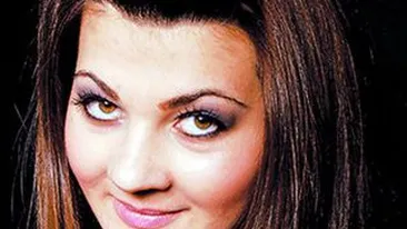 Ca sa previi aparitia varfurilor despicate, nu usca parul la o temperatura prea ridicata