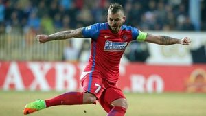 SUPEREXCLUSIVITATE. ”Diamantul” lui Gigi Becali a păţit-o. Iubita părăsită i-a vandalizat maşina lui Alibec! Ce mesaj uluitor i-a ”lăsat” pe Porsche-ul de 150.000 €. ”Nesimţitule. Eşti…”
