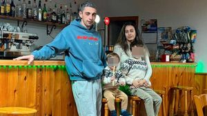 O familie de români din Spania se mută într-un sat de 56 de oameni. Ce afacere vor să deschidă acolo