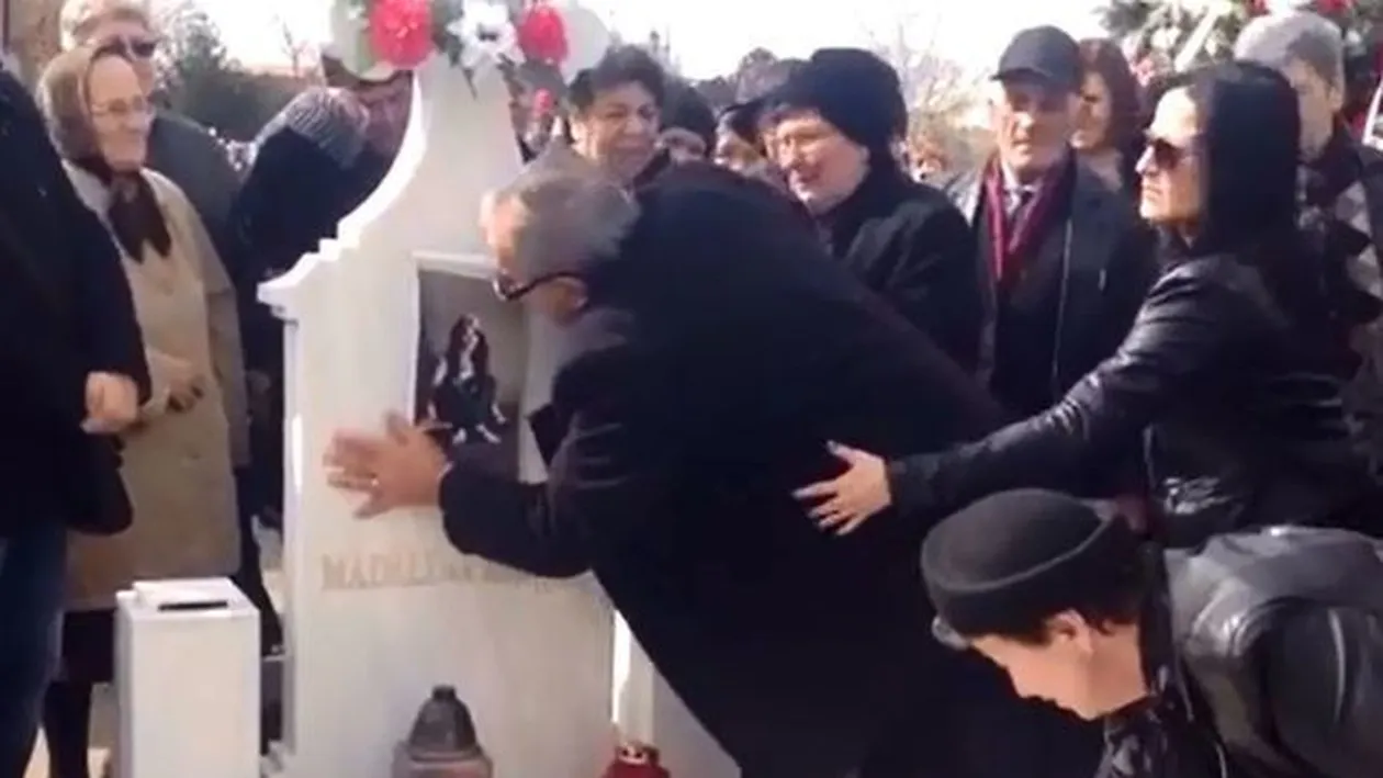 Secretul despre moartea Mădălinei Manole, care s-a aflat acum, la înmormântarea mamei sale! Ce s-a întâmplat în noaptea dinaintea inhumării 