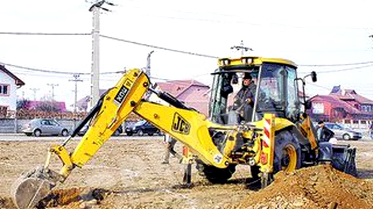 Sindicatele dau doua milioane de lei pentru un loc de rugaciune. Minerii isi fac biserica