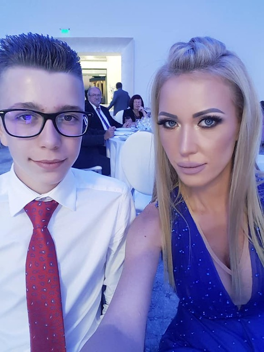 Ce familie frumoasă are sora Biancăi Drăgușanu! Cu ce ocupă se ocupă Oana