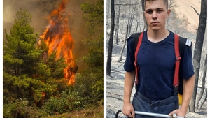 Gestul făcut de cel mai tânăr pompier voluntar aflat în Grecia. A renunțat la concediu și s-a dus să ajute oameni: „Rămân cât va fi nevoie de mine”