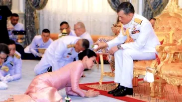 Aroganță, în vreme de pandemie! Regele Thailandei s-a izolat într-un hotel de lux din Germania, alături de 20 de femei