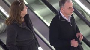 Mihaela, dragostea mea, grijile m-au invins! Mircea Geoana isi pune ordine in ganduri intr-un loc intunecat si racoros