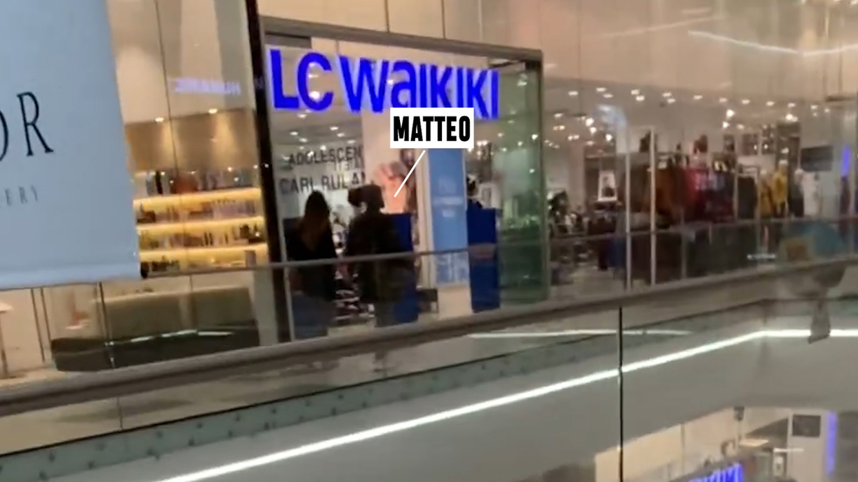 Matteo și iubi, plimbare la mall