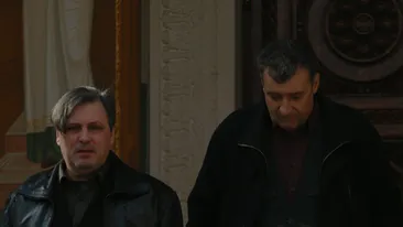 Imagini sfâşietoare de la priveghiul ILENEI CIUCULETE! CORNEL GALEŞ este dărâmat de durere