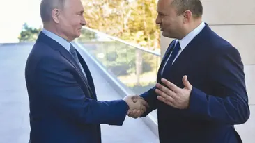 Vladimir Putin și-a cerut scuze în fața premierului israelian, Naftali Bennett, după comentariile făcute de Serghei Lavrov