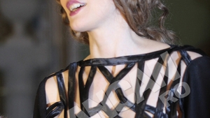 Iulia Albu îşi comentează ţinuta de la Gala Gopo: "Am obosit să şochez, acum mi-am propus să dau valoare acestui eveniment"