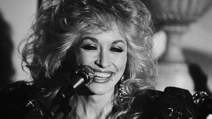 Muzica lui Dolly Parton, creștere uriașă după moartea artistei. „Jolene” a ajuns pe primul loc pe Spotify