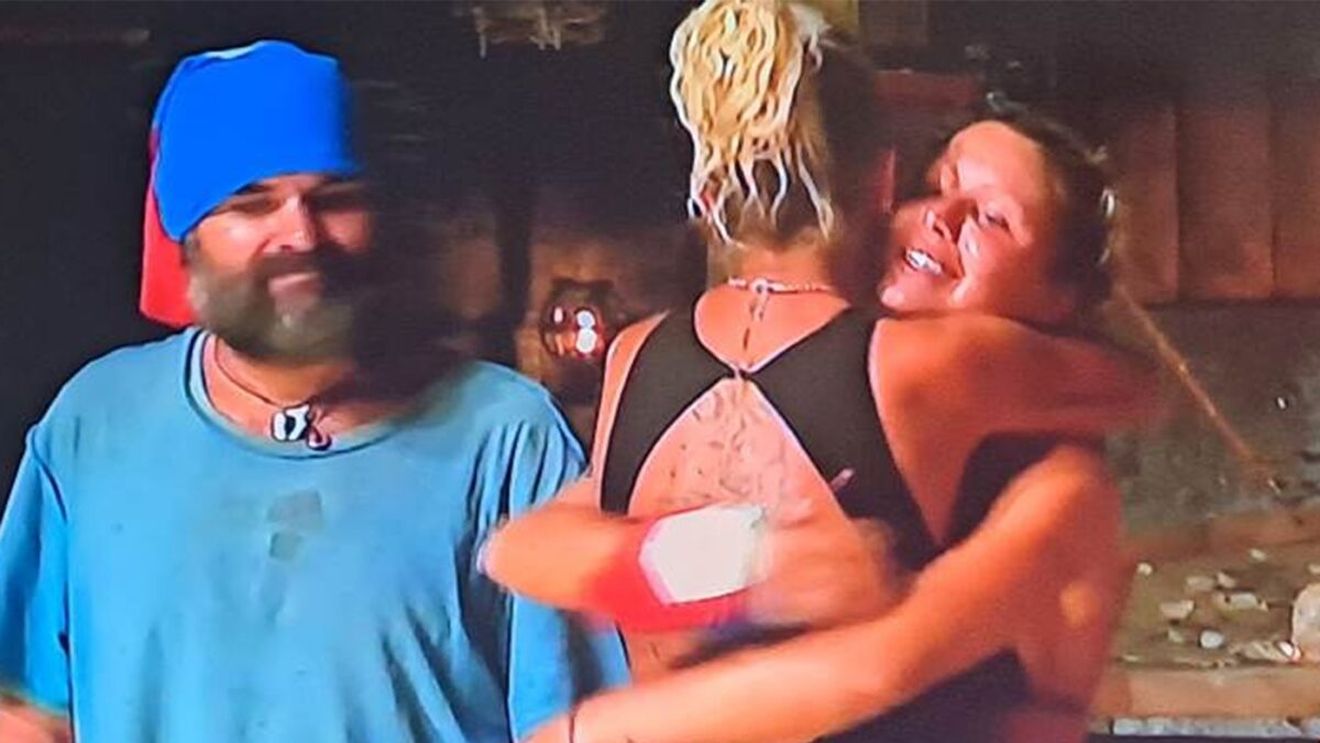 Surpriză! Ce i-a spus Alexandra Porkolab "amicei" Carmen Grebenișan, la ureche, imediat după ce a fost eliminată de la Survivor: "Cu siguranță o să ne.."