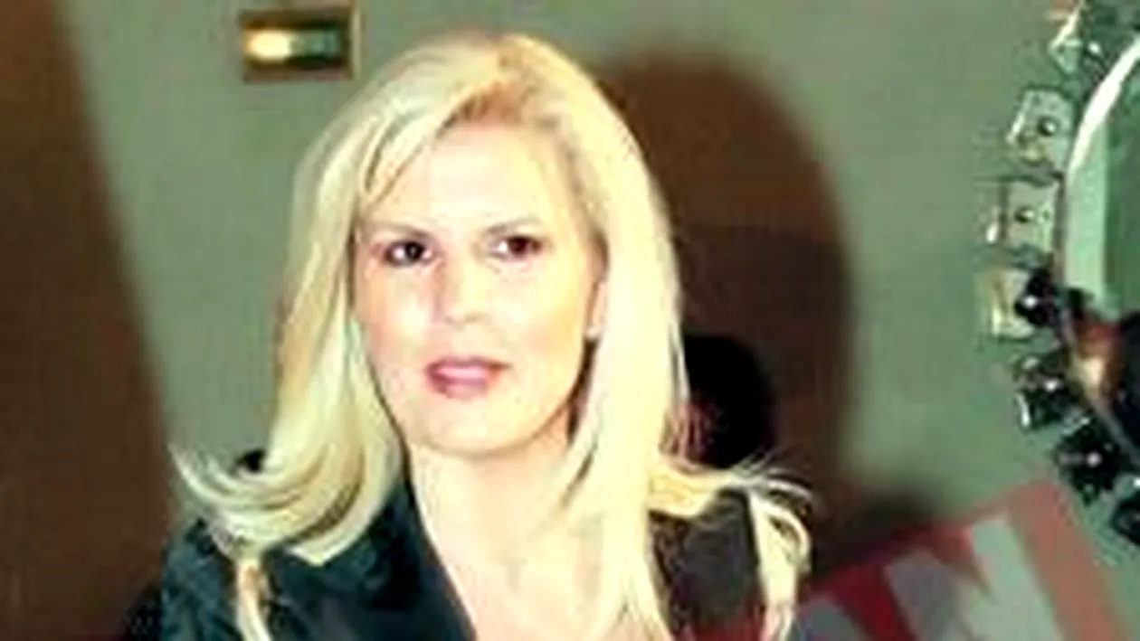 Elena Udrea il vede pe Geoana amuzant, iar pe Iliescu, fricos