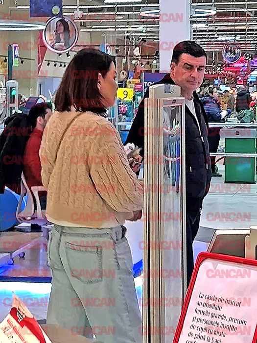 Simona Pătruleasa a plătit și s-a alăturat soțului, care o aștepta