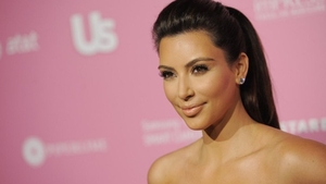 Se face lumină în cazul jafului armat asupra celebrei KIM KARDASHIAN! Au fost arestate 16 persoane la Paris