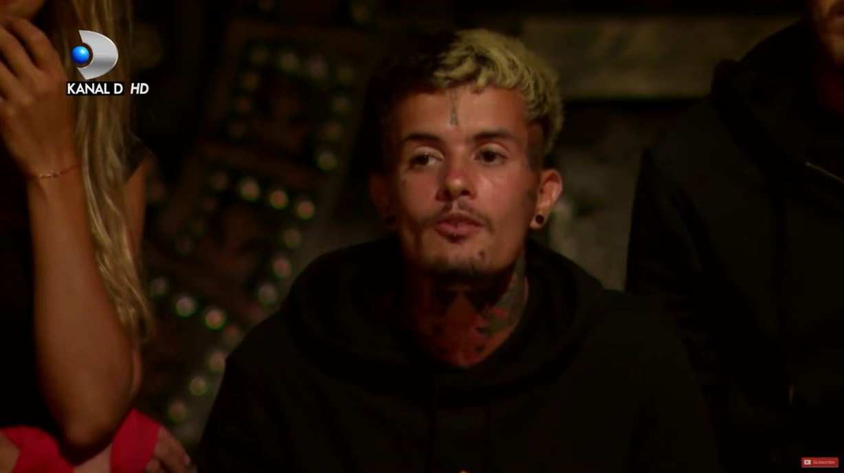 Zanni, comportament de cartier la Survivor România: “Ești o cotoroanță! Lacrimi programate”. Cătălin Moroșanu l-a taxat: “Dacă nu te lua Alex Velea, erai no name”
