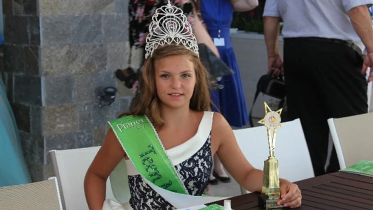 Ea e cea mai frumoasă adolescentă din lume! Are 13 ani si a impresionat o lume intreaga cu felul in care arată