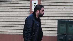 Atenţie! Imagini şocante. Celebrul manelist a ajuns de nerecunoscut. L-am găsit pe ”Rege”! Avem primele imagini cu Florin Salam după ce întreaga Românie l-a declarat dispărut