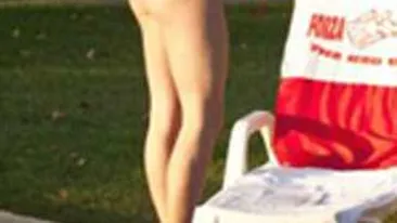 Bendeac in chiloti tanga, imitand divele din showbiz! Uite ce posterior sexy are!