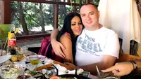 LEO DE LA STREHAIA şi-a scos tunata la plimbare! DANA CRIMINALA a făcut furori într-o pereche de bikini minusculi