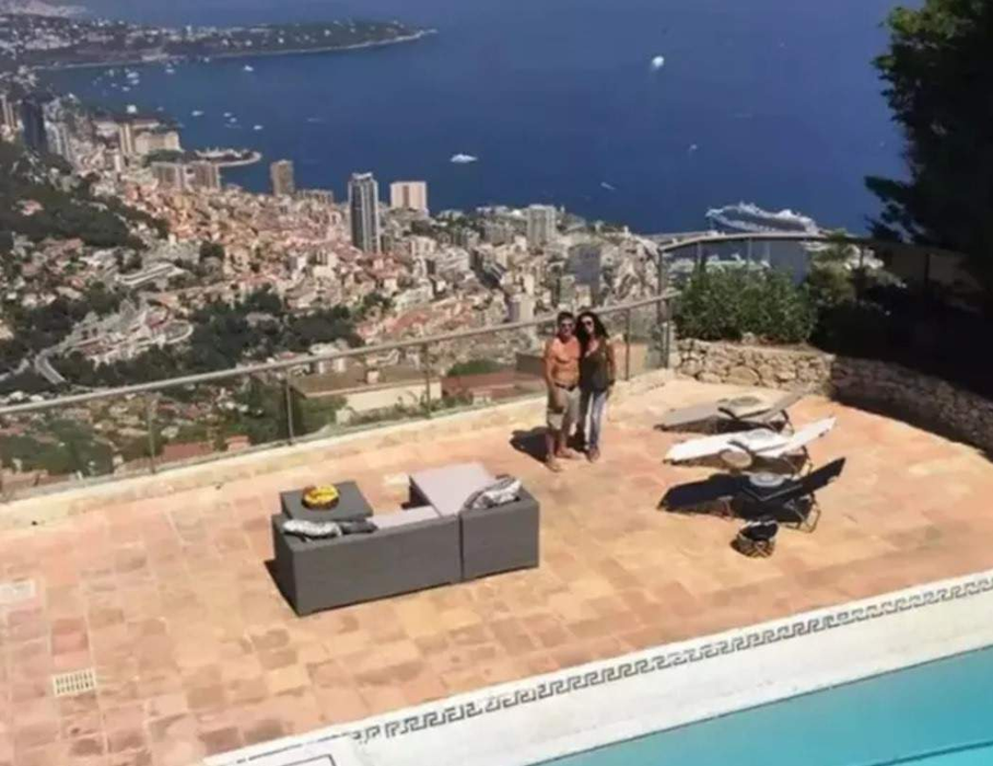 Imagini uluitoare cu locuința Mihaelei Rădulescu de la Monaco. Aici a locuit alături de Felix