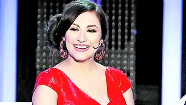 Andra face furori cu tinutele sale la Romanii au talent: Vreau sa fiu o mama cool