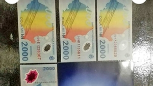 Suma e colosală! Cu câți bani se vinde acum, în 2021, o bancnotă de 2.000 de lei de la Eclipsa din 1999