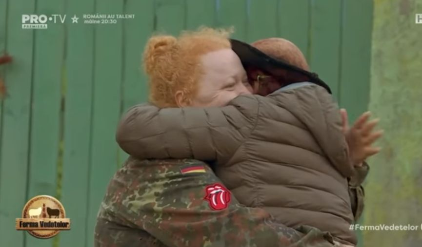 Surpriză la „Ferma Vedetelor”! Cine a fost concurenta eliminată din concurs. S-a lăsat cu lacrimi