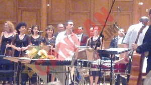FOTO VIDEO Zoli de la Sistem a sustinut un concert simfonic!