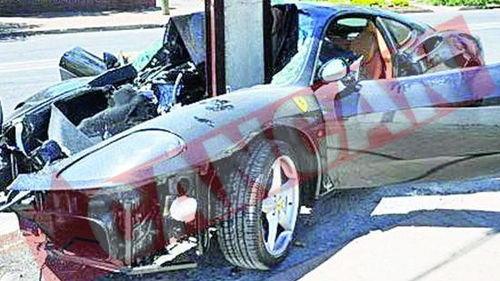 Au facut praf un Ferrari
