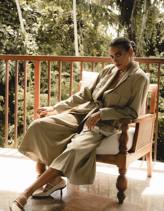 Cine este bruneta care l-a făcut pe Rareș Cojoc să zâmbească din nou. Dansatorul milionar și-a găsit liniștea după separarea de Andreea Popescu