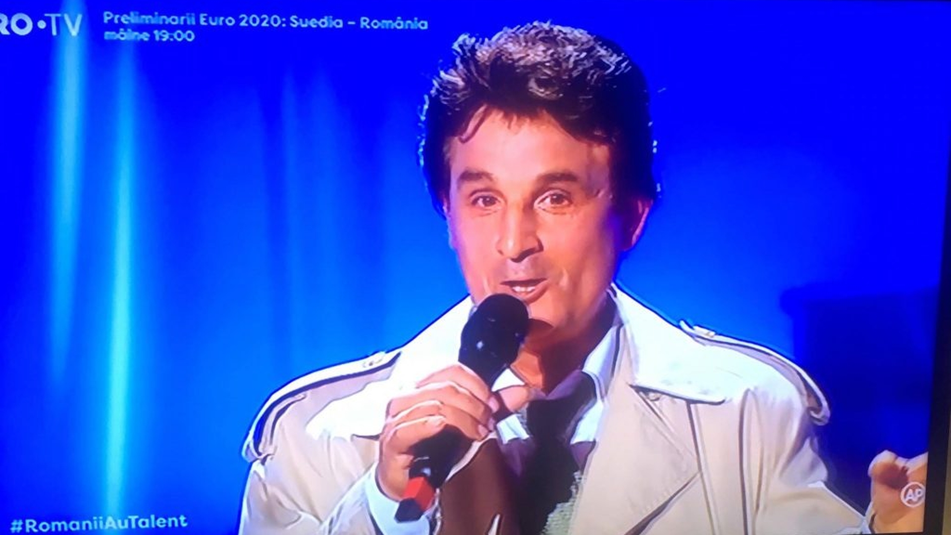 Elvis Presley, pe scena de la ”Românii au talent”: ”Când ai intrat... m-am crucit!”