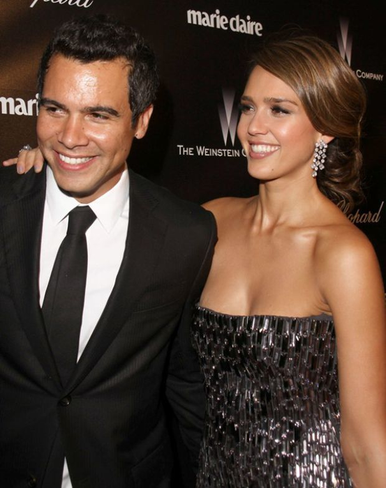 Jessica Alba va fi mamă pentru a treia oară! Vedeta a făcut anunţul