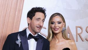 Premiile Oscar 2025: Cele mai tari cupluri de pe covorul roșu