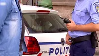 Caz halucinant! Copil de doi ani, călcat cu mașina în curte. Vinovatul nici măcar nu are permis de conducere