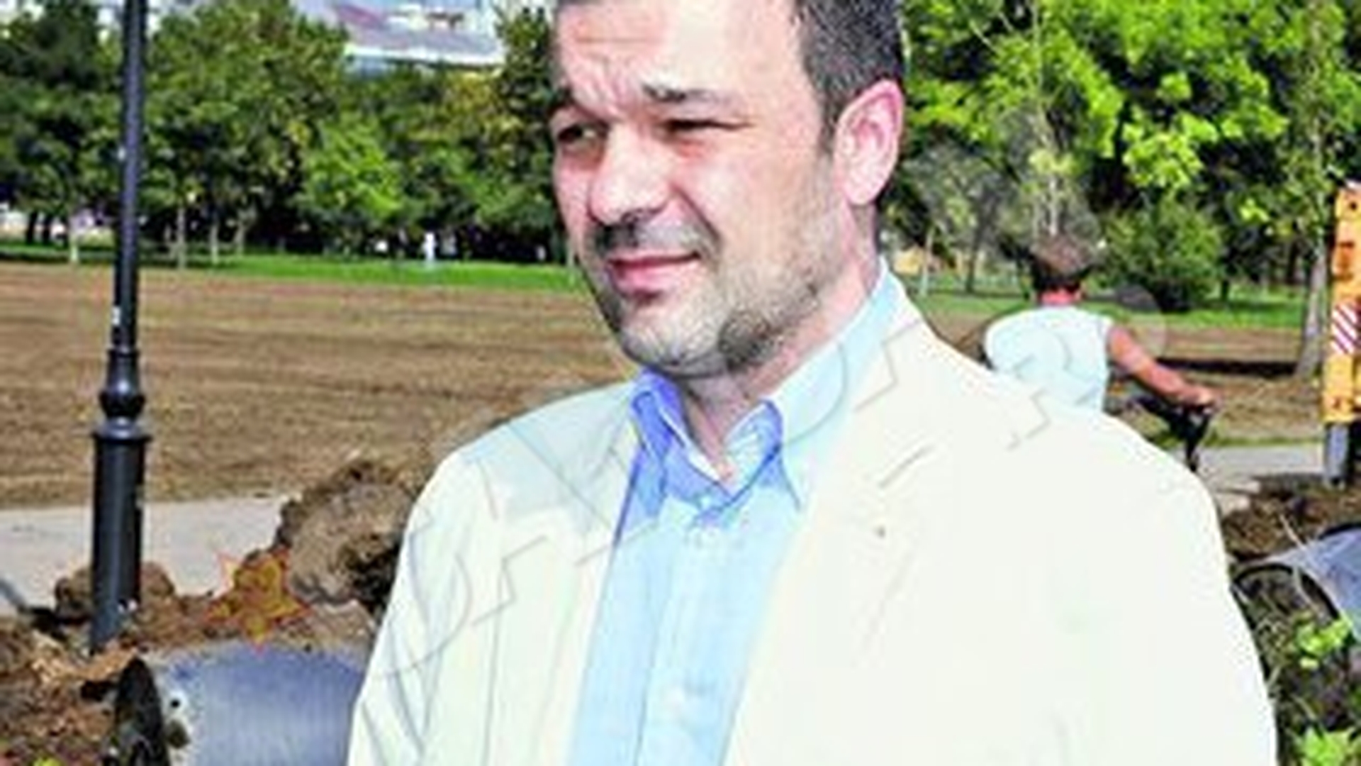 A organizat un spectacol pentru prichindei