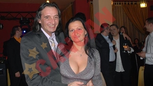 Ea l-a zapacit pe primul iubit al Madalinei Manole!