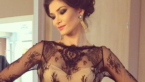 ALINA PUŞCAŞ s-a gândit la numele pe care îl va purta fetiţa ei: ”Astăzi va fi motiv de petrecere!”