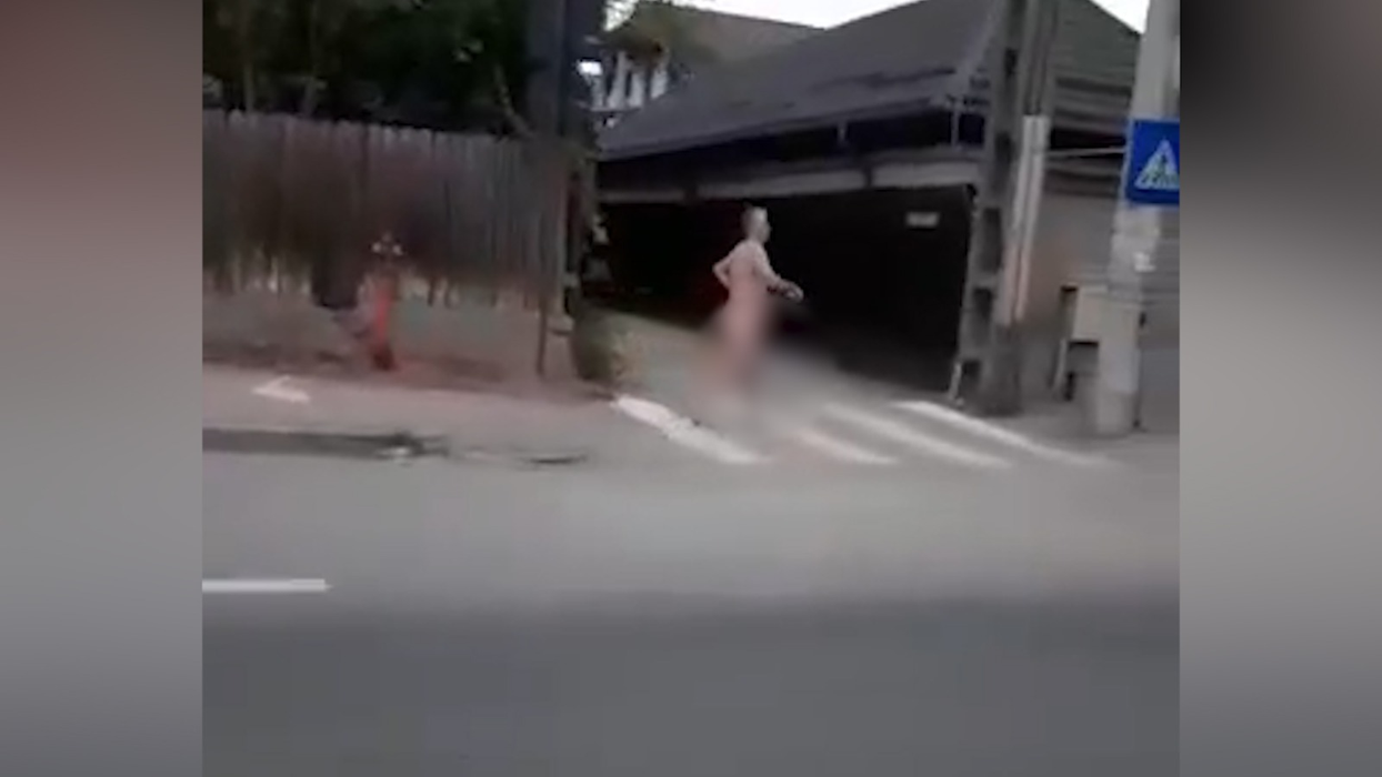 A alergat gol pe străzile din Craiova