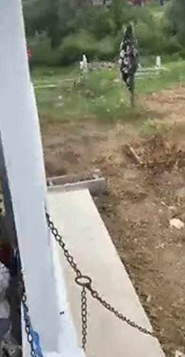Ireal ce a apărut la mormântul Andei, tânăra ucisă de Emil Gânj. Familia e în stare de șoc!