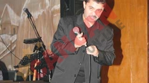 ADIO, MANELE! Guta isi lasa plete si barba si va canta rock! Asculta melodia AICI!