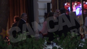 Vicepremierul Gabriel Oprea, petrecere in Herastrau cu SPP-istii printre mese! Uite cine a venit sa-i spuna “La multi ani”!