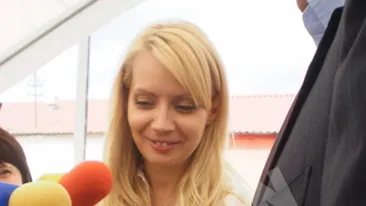 Daciana Sarbu si-a facut provizii de magiun la Topoloveni