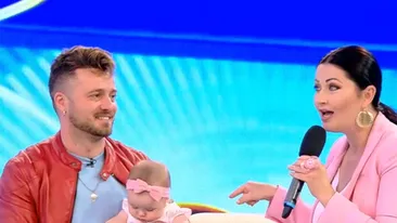 Gabriela Cristea și Tavi Clonda și-au scos fetița în public prima dată după botez