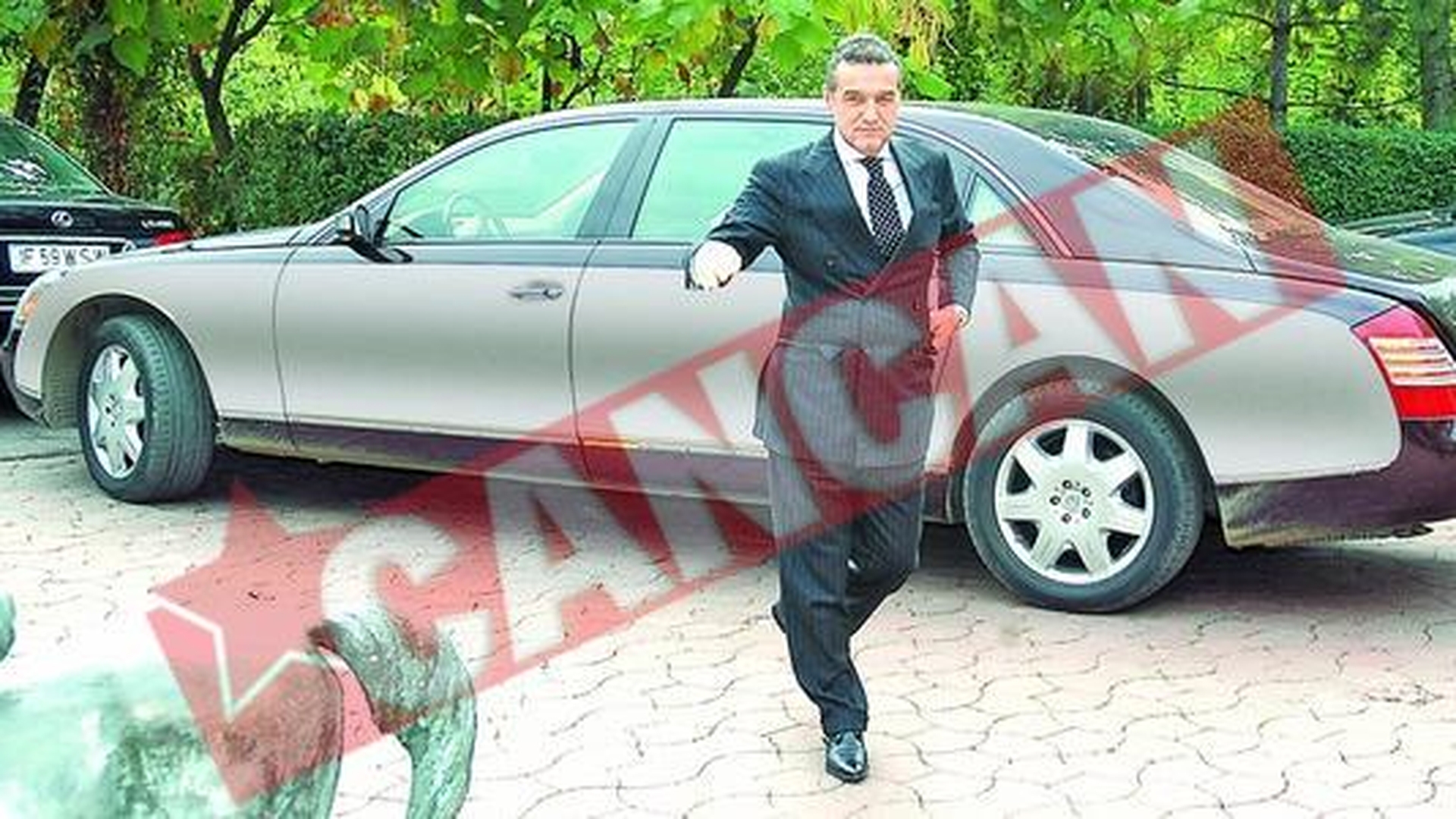 L-au ars pe George Becali?