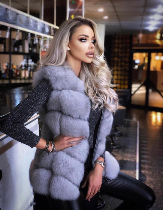 Bianca Drăgușanu, fostă prezentatoare TV