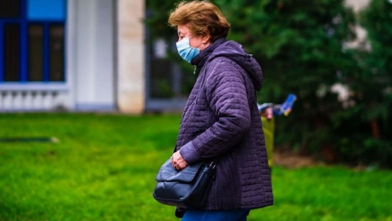 Cele doua categorii de persoane care NU trebuie să completeze declarația pe propria răspundere că ies din case
