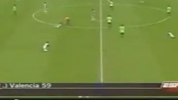 VIDEO Loviti de fulger in timpul unui meci de fotbal!